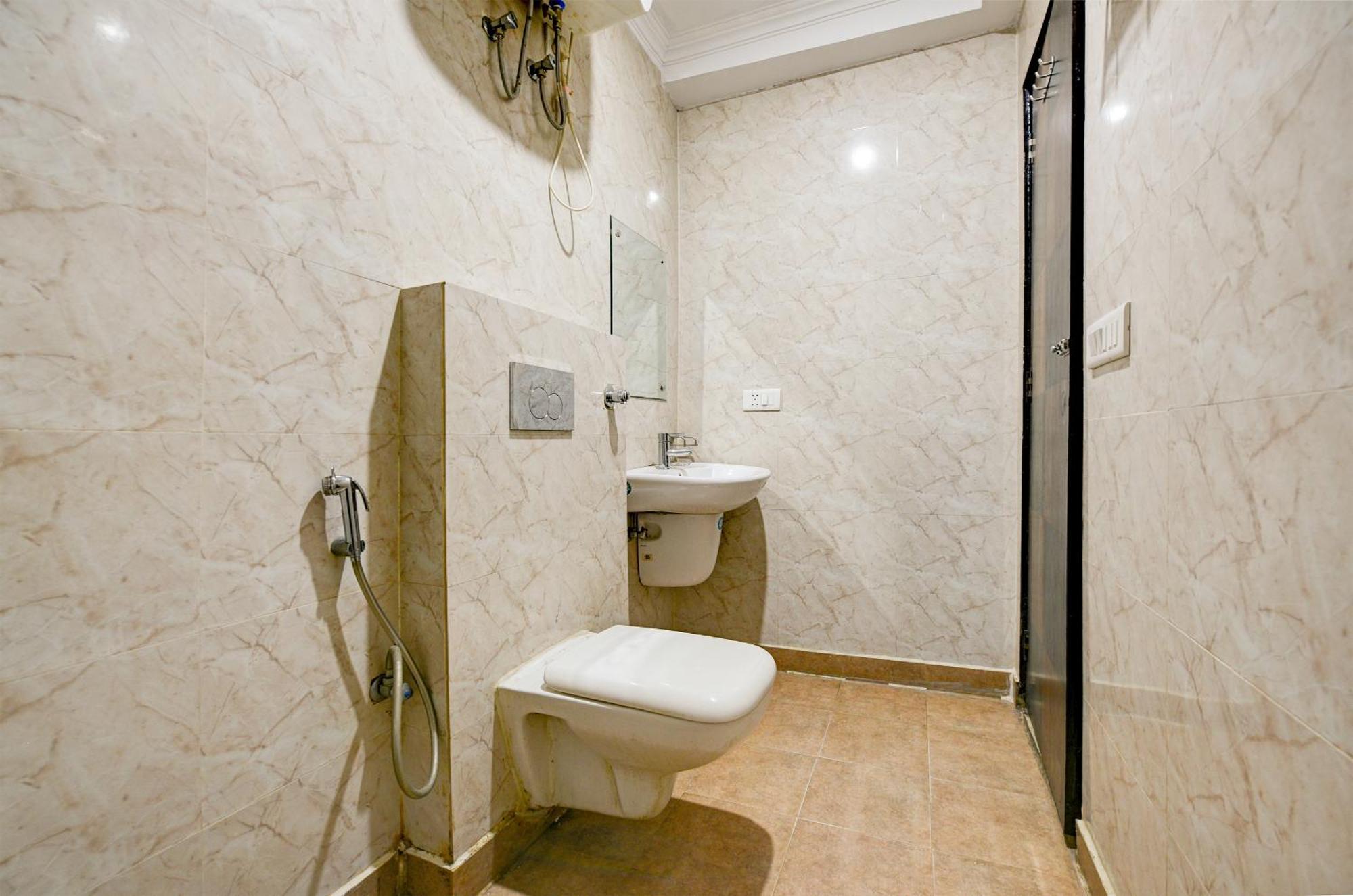 Hotel Square Plaza At Airport نيودلهي المظهر الخارجي الصورة